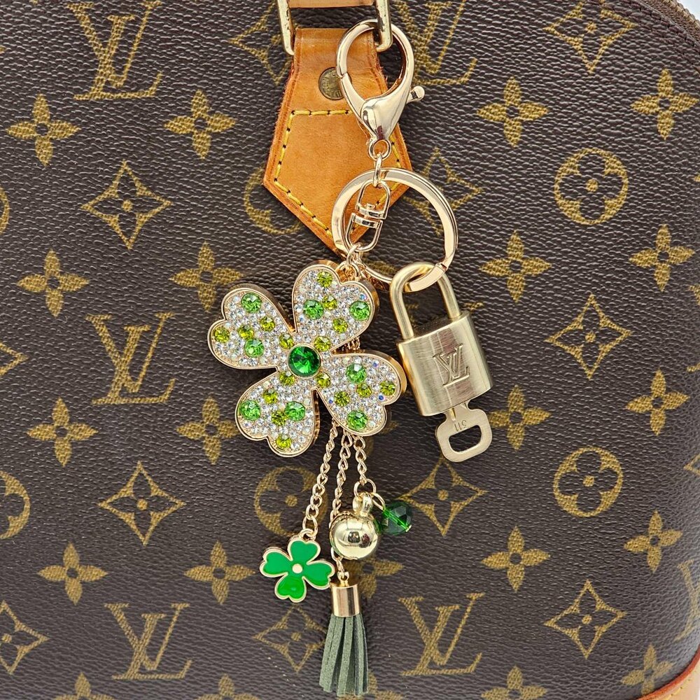 Louis Vuitton Gold Lock & Key 🔑 Authentic LV Unbranded Flower Keychain Charm